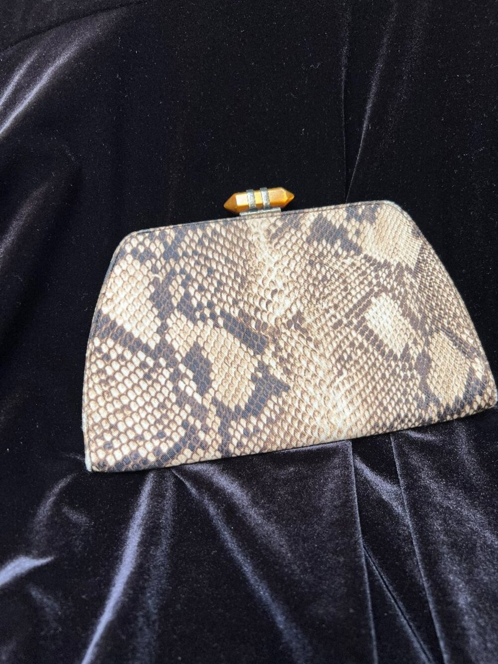 BANANA REPUBLIC Snakeskin Clutch